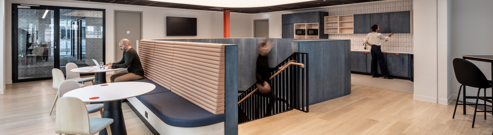 Project: ICG | Products: Technishield 70 EI 90 door & side screen